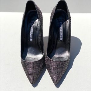 Manolo Blahnik metallic fabric pump.